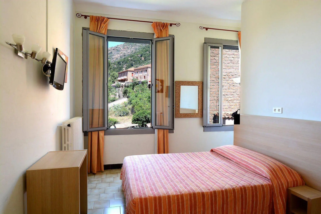 Hôtel Colombo- Porto Corse
