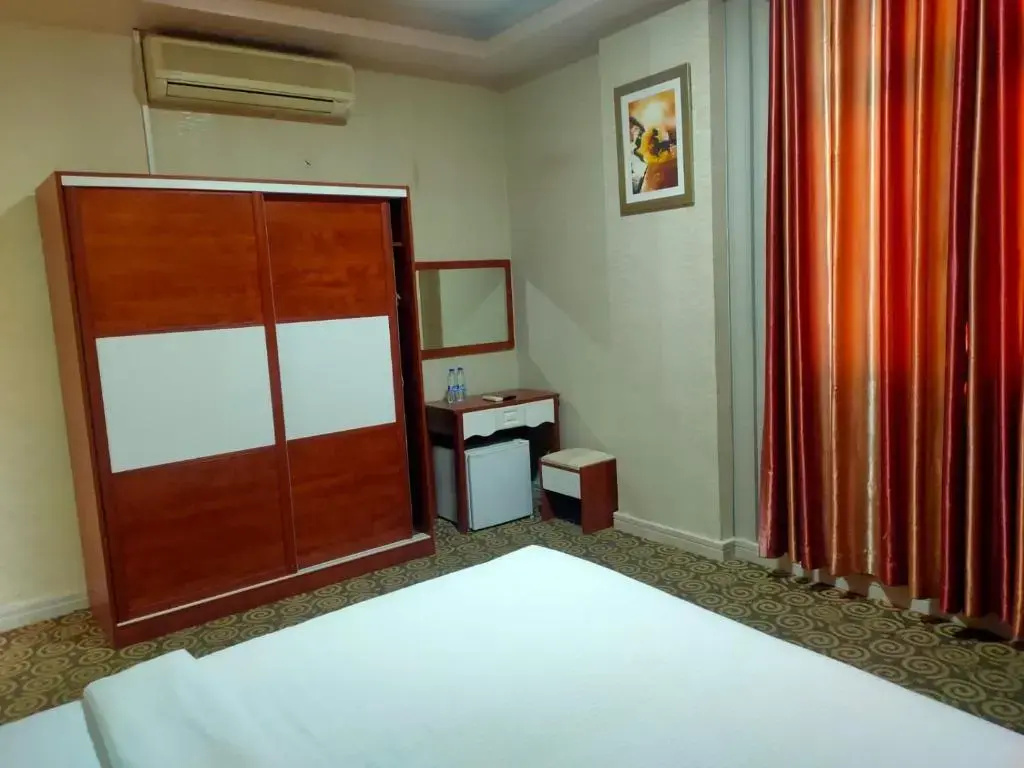 Grand Inn Hotel Apartment