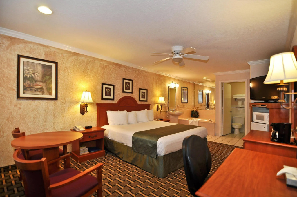 Best Western Pearland Inn