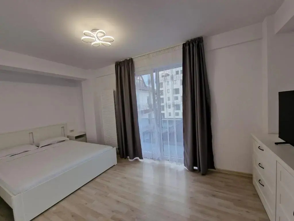 RoApart B2 Home Apartamente 2 și 3 camere terase spațioase vedere si parcare