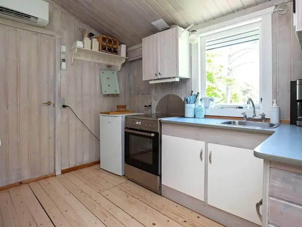 5 Person Holiday Home in Albaek