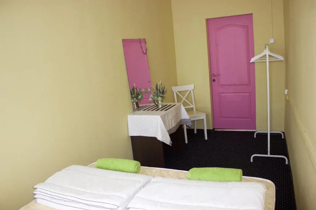 DOORS Mini-Hotel