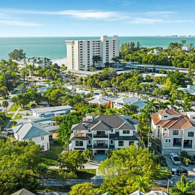 The Oasis in Siesta Key