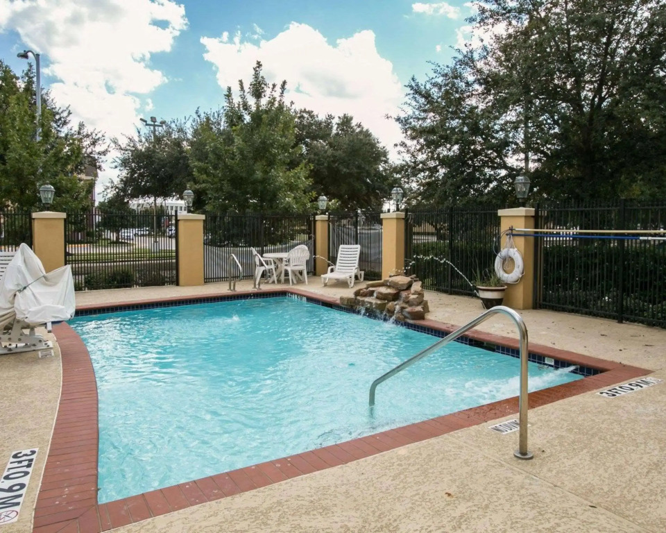 Sleep Inn & Suites Hwy 290-NW Freeway