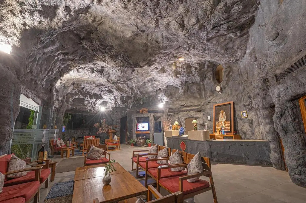 Brys Caves The Jungle Resort