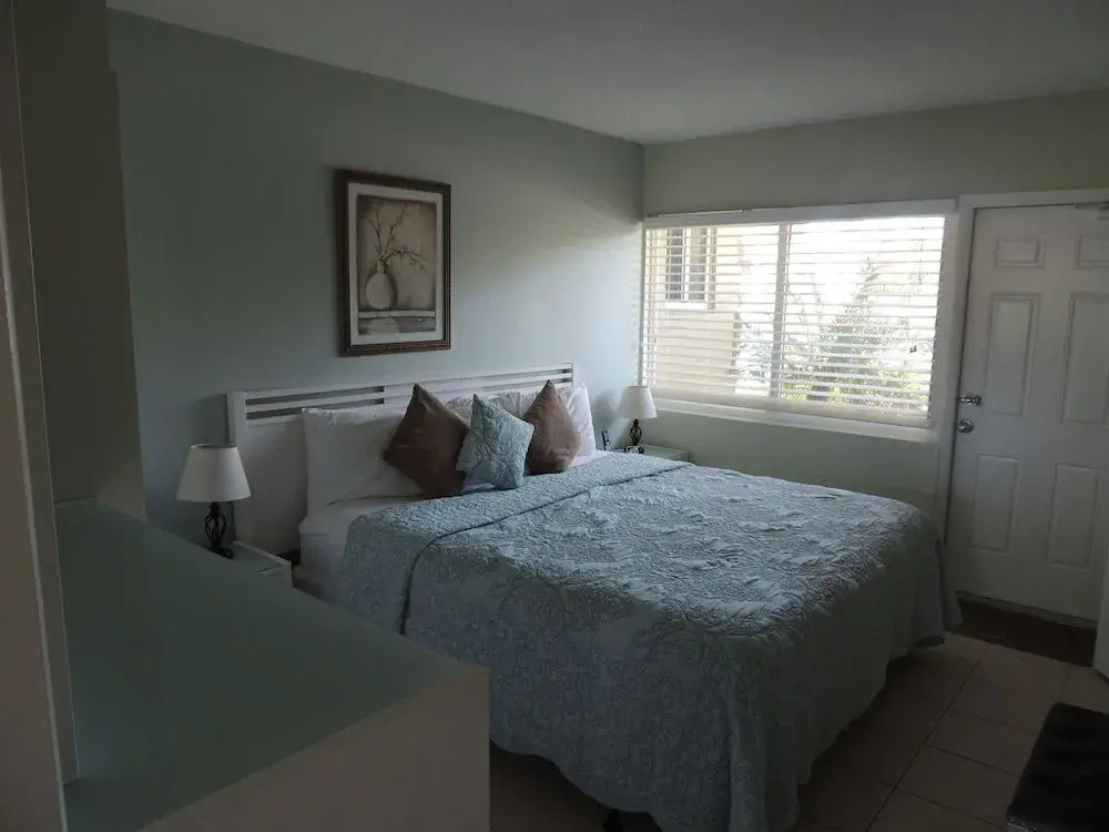 Aqua Mar Condos