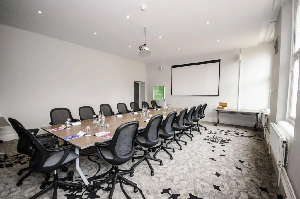 Reserve, by Warner Hotels - Heythrop Park