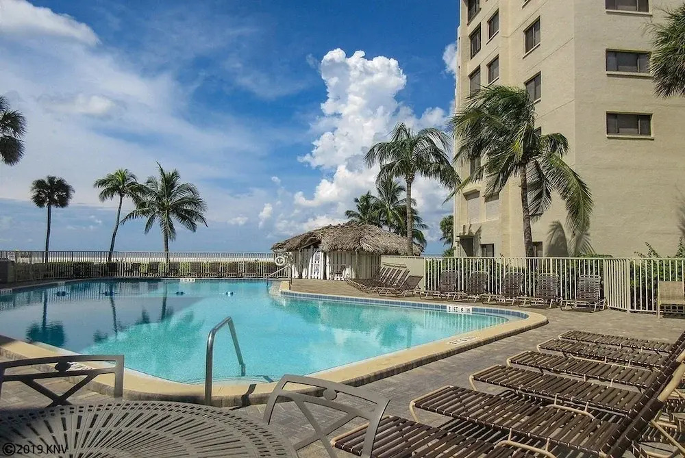 Sandarac 403b 2 Bedroom Condo