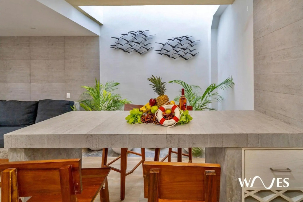 Increíble Townhouse de 3 Rec. con Alberca Privada
