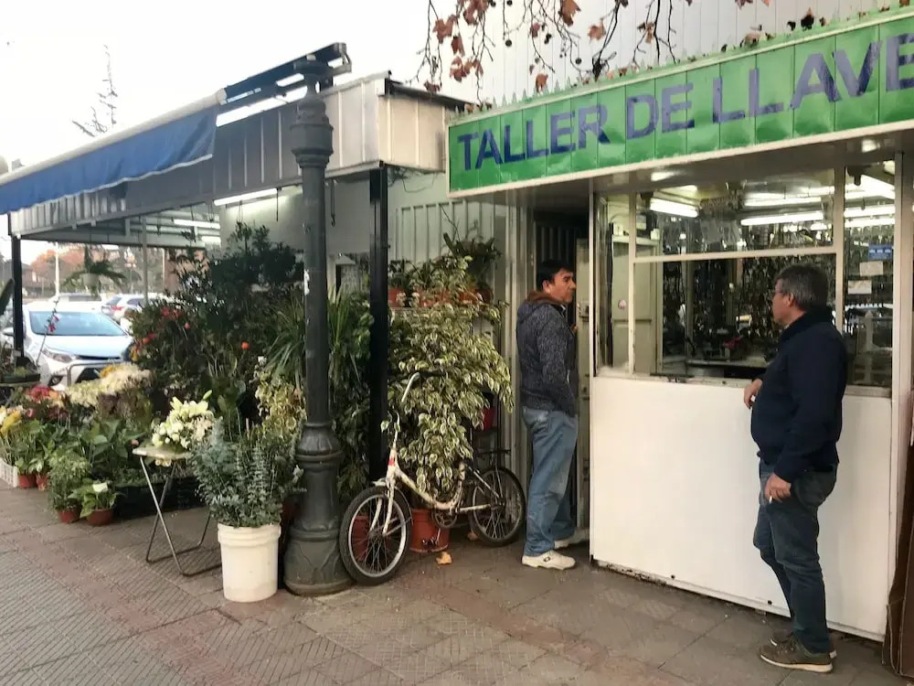 Las Camelias cerca de Costanera Center