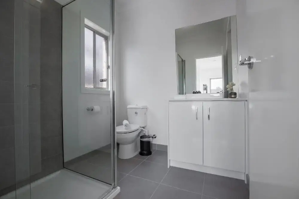 Big Family Fun@ 4 Bedrooms House in Point Cook