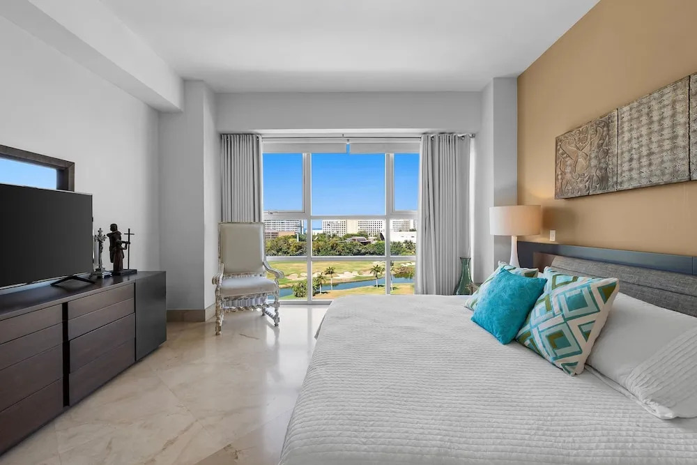 Luxury Beach 2BR Resort Access Vidanta