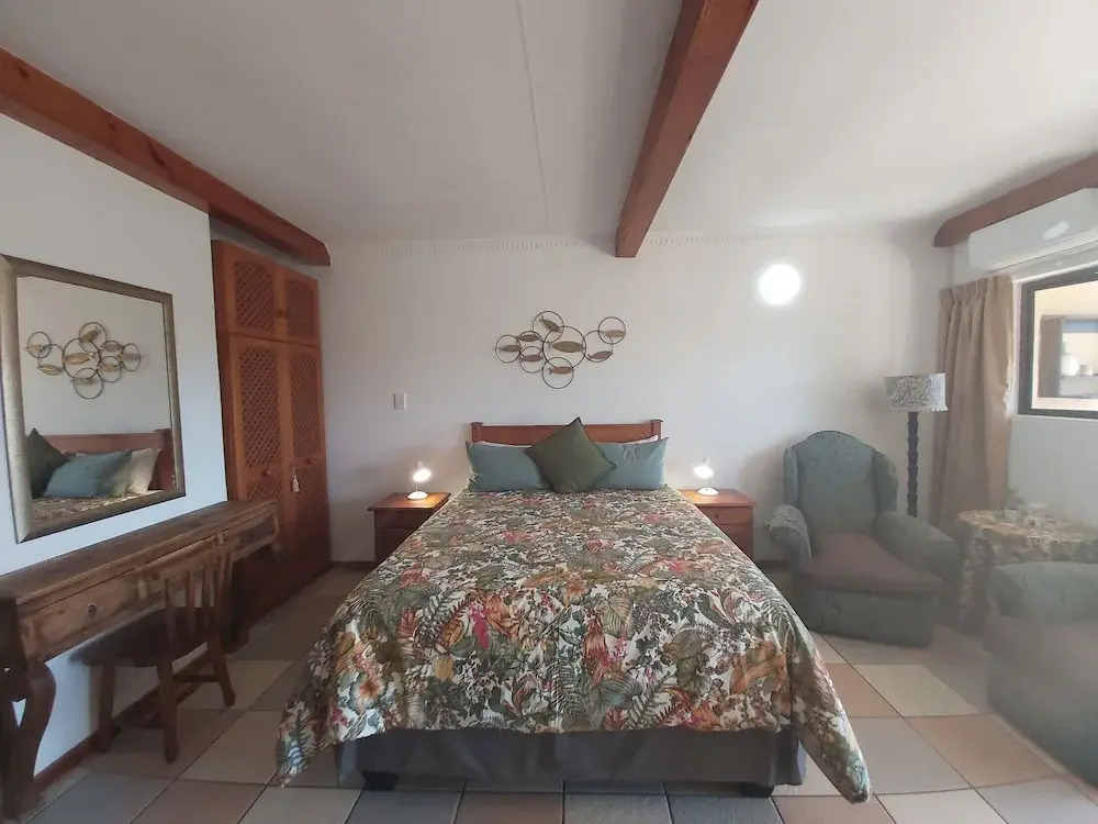 Crayfish Inn No.8