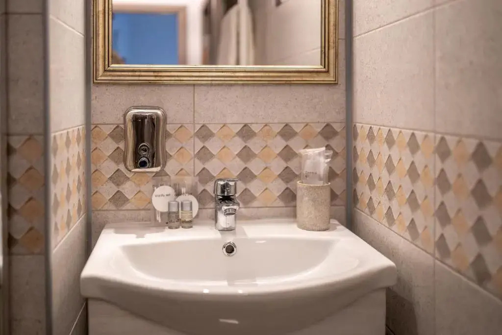 Apartment Balcescu No 10