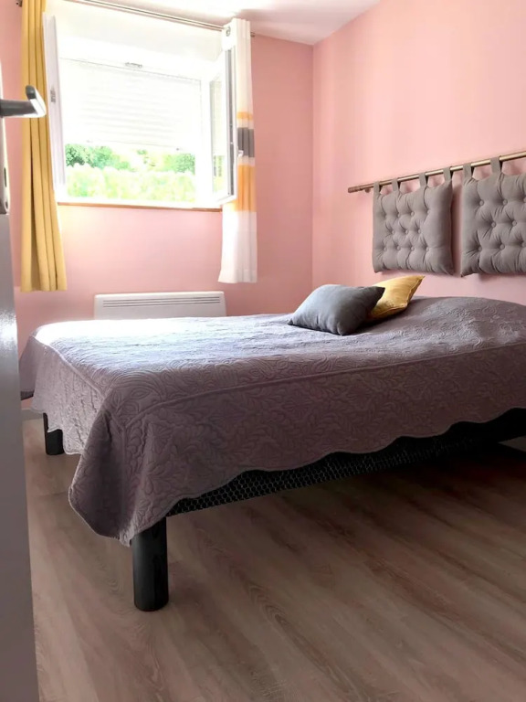 House With 3 Bedrooms in Chavot-courcourt, With Enclosed Garden and Wifi