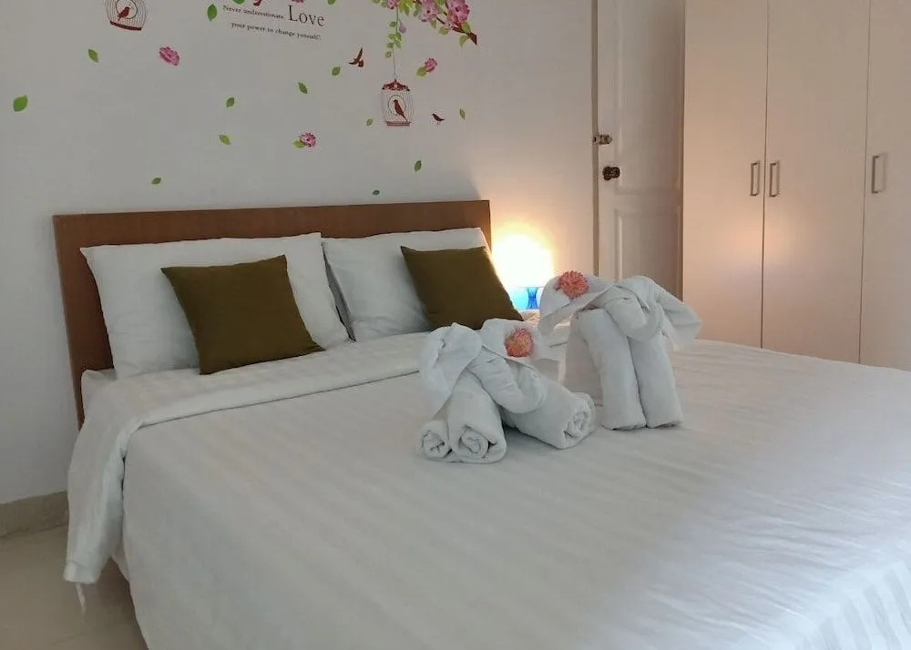 ruamsab apartment1