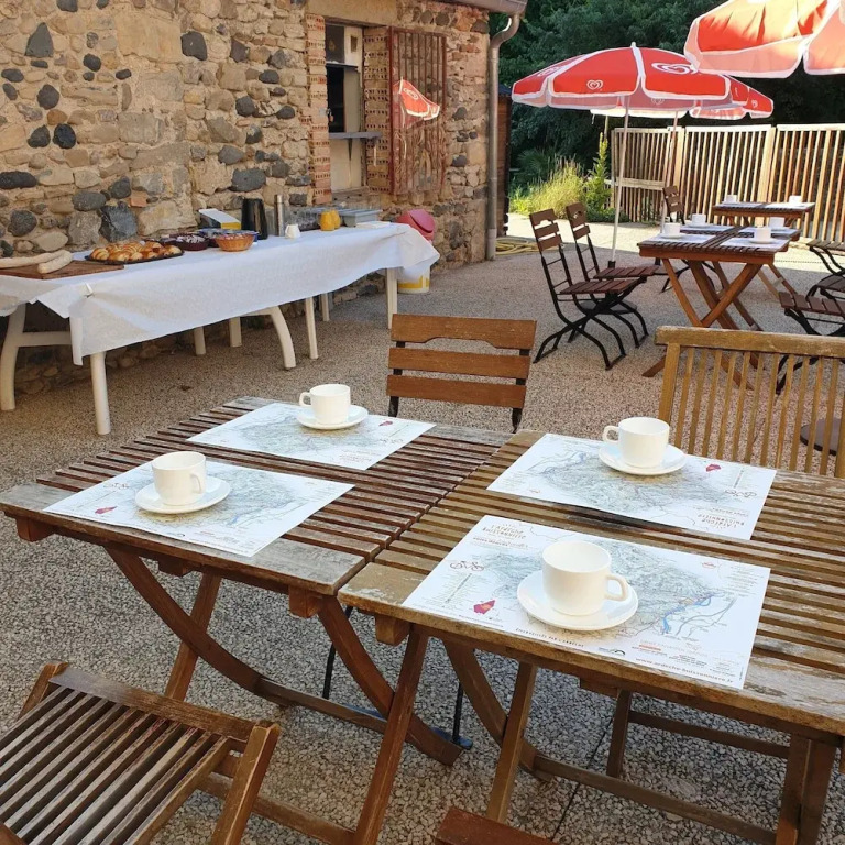 Le Moulin Donclaire Camping et chambres dhôtes