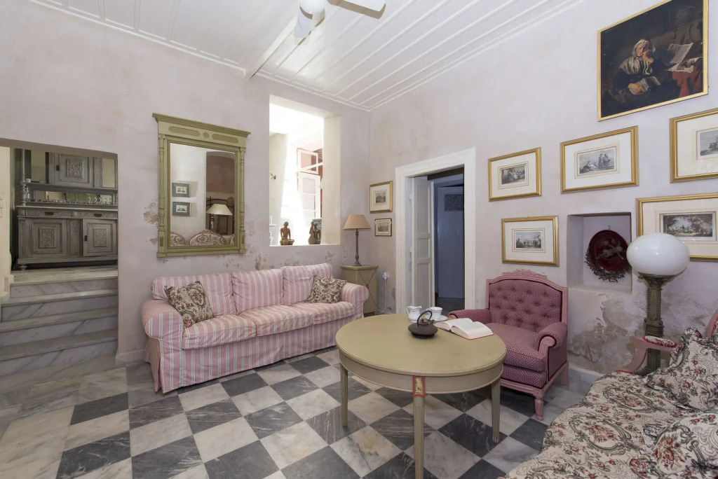 Villa Maria