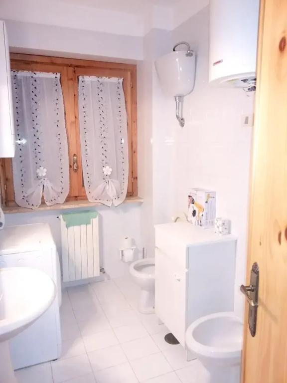Apartment with 3 Bedrooms in Camigliatello Silano, with Wonderful Mountain View And Terrace - 2 Km From the Slopes