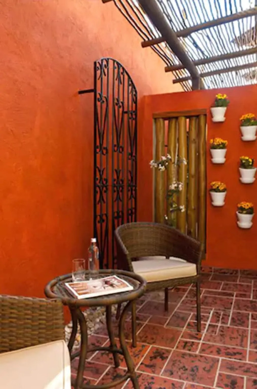 Abayomi Hotel