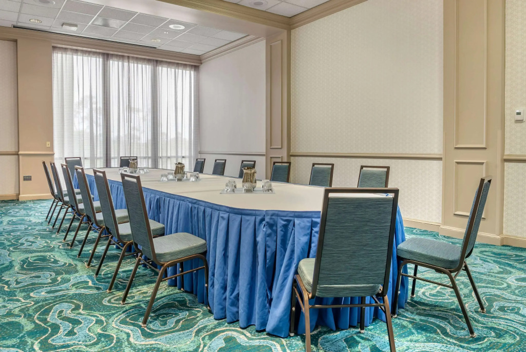Wyndham Garden Lake Buena Vista   Disney Springs® Area