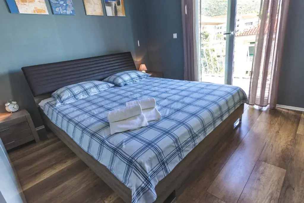 Apartment Gloria2