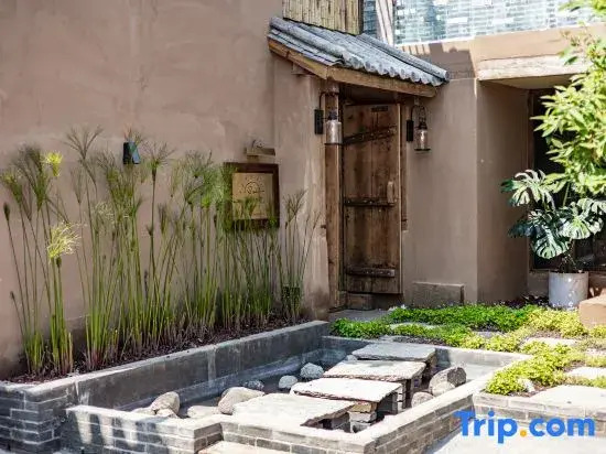 Yangheguang Yinshe Courtyard (Dali Ancient City)