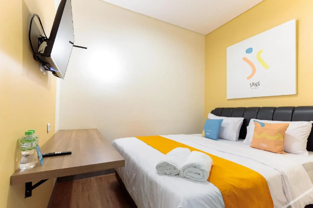 Sans Hotel Kelapa Gading Jakarta