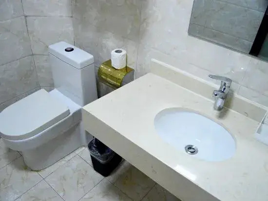 Huaiyuan Happy Holiday Hotel