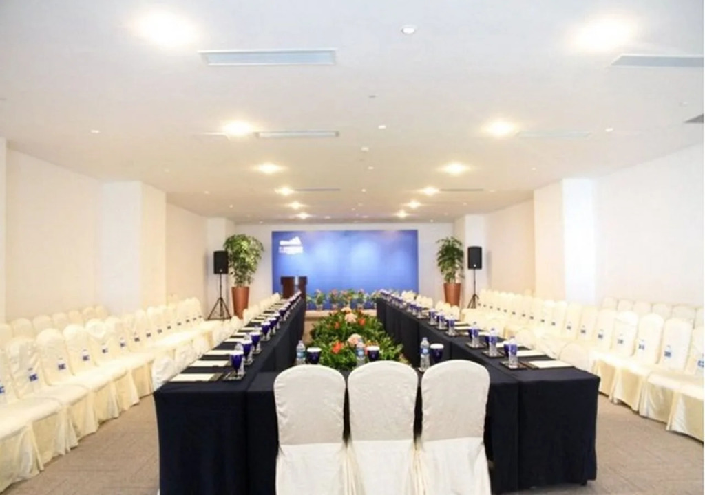 Xiamen International Conference Center Seaview Hotel