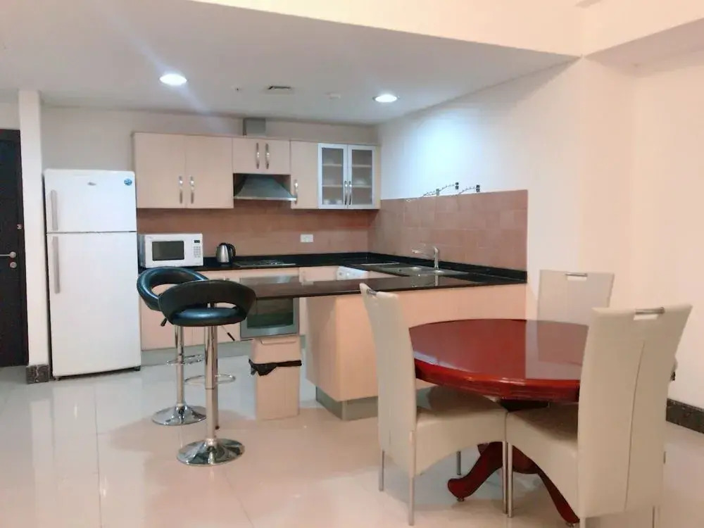 Stout Apartments
