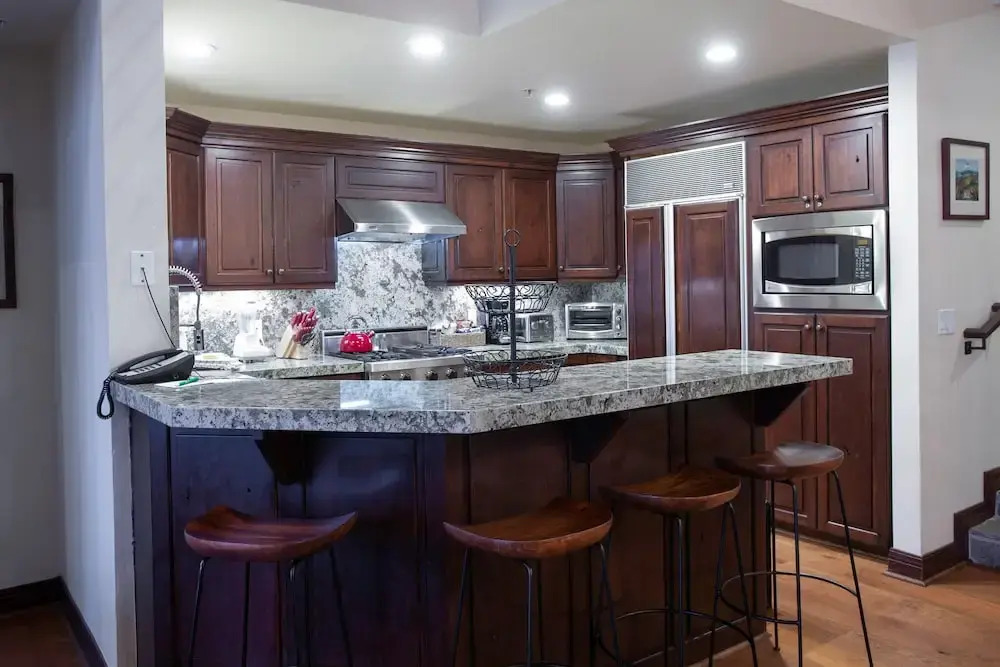 Trail's End Lodge at Deer Valley Resort - Four Bedroom Residence with Spa #505 4 Condo