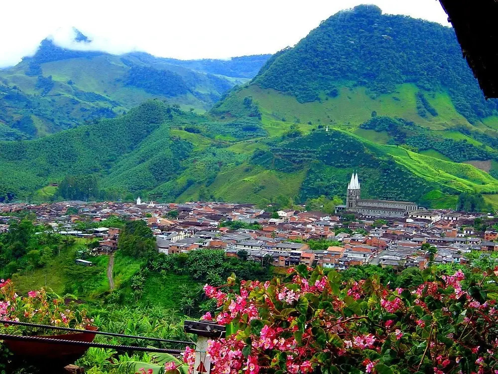 Paraiso Travel