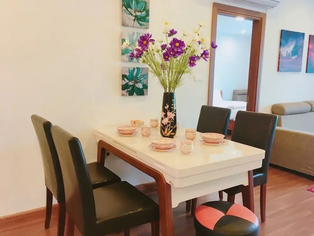 Ur Hanoi Service Apartment