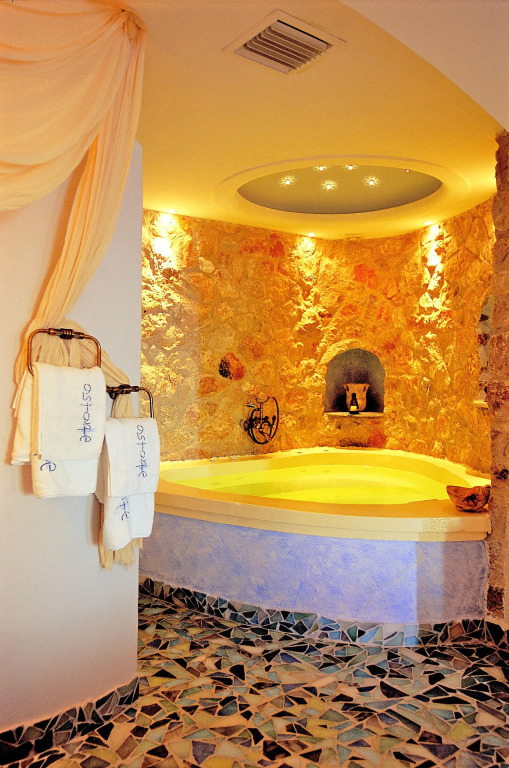 Astarte Suites