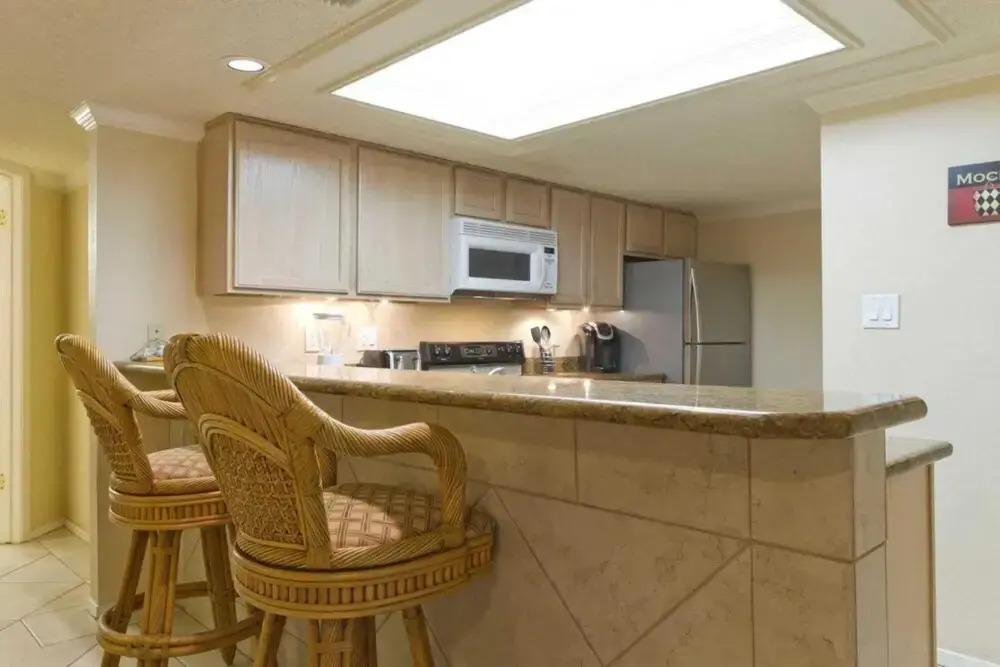 Saida IV Condominium 803