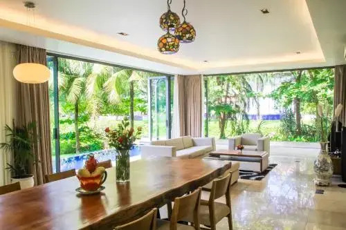 Villa 5 Bdrs Ocean view villa - Free Airport Pick Up