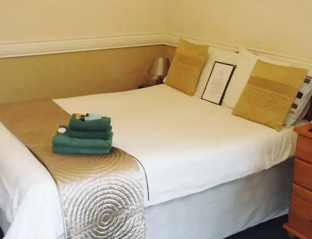 Wayfarer Guest House