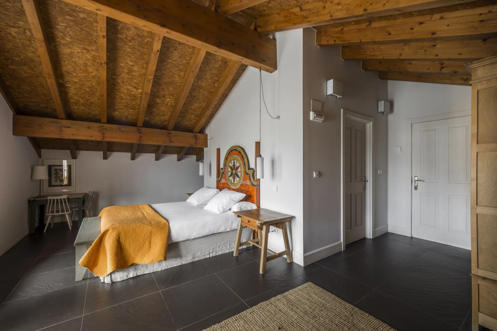 Errota-Barri Caserio Boutique