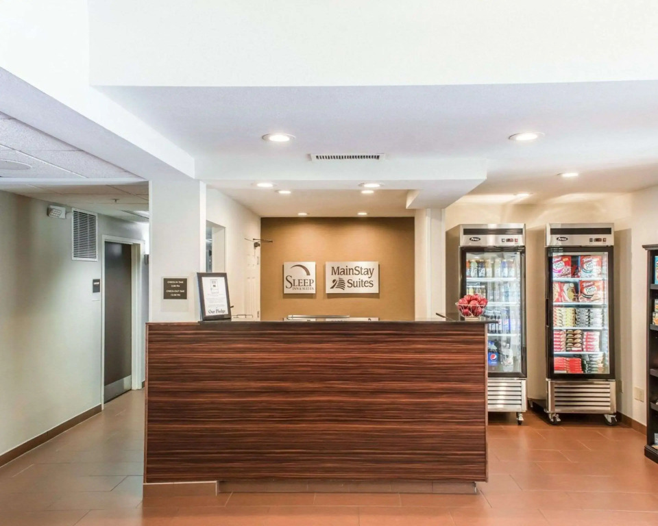 MainStay Suites Pittsburgh Airport