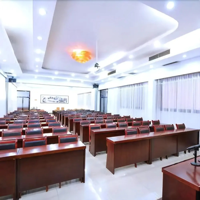 The Great Wall Building Hotel