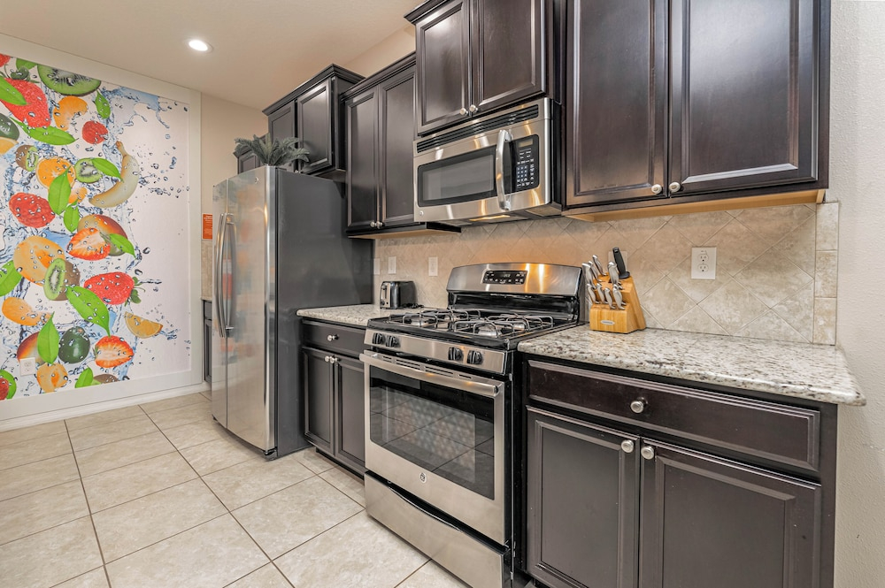 Flash 20 Off Brand New Luxury Townhome w Pvt Pool Close to Disney Parks 4738sr