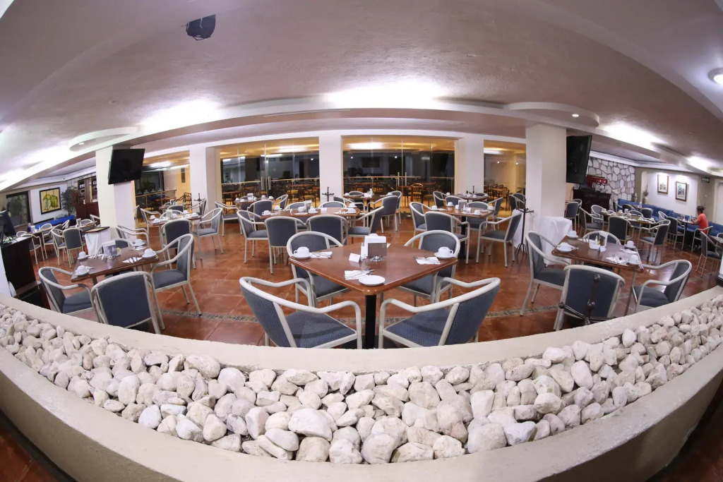 Hotel Gran Plaza & Convention Center