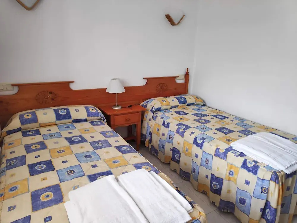 Apartamentos Revo Salinas 3000