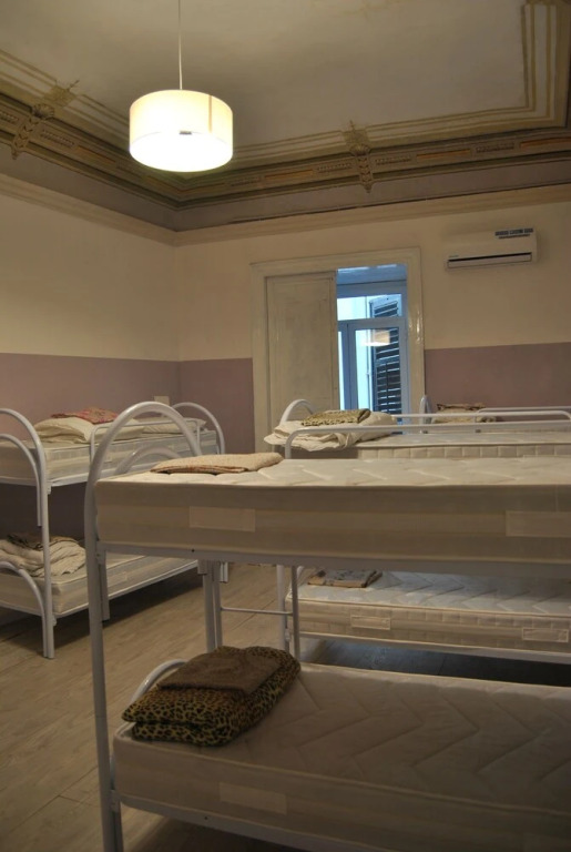 Balarm - Hostel and Bar