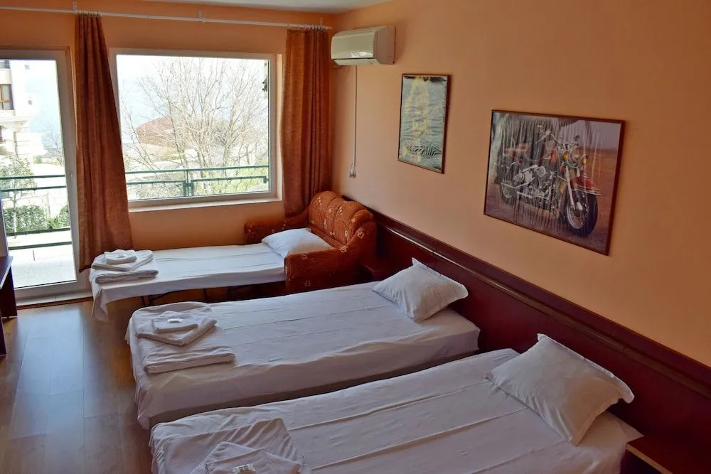 Royal Hostel Golden Sands