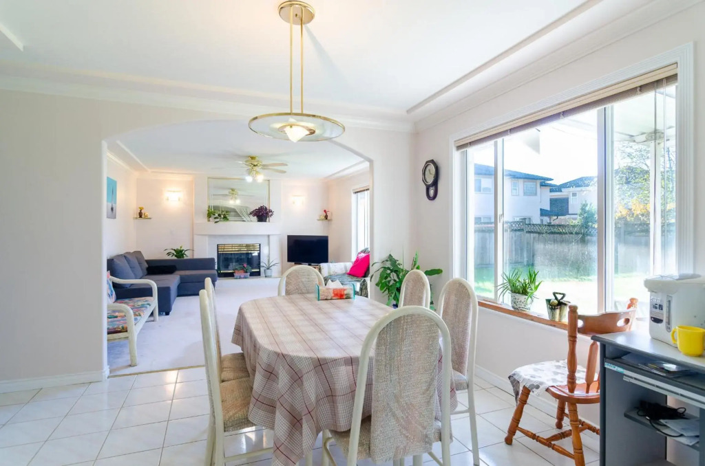3 Private, spacious, bright rooms in a Gorgeous house