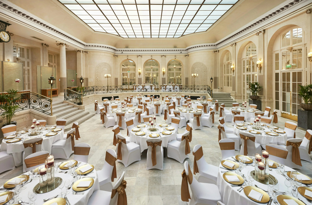 The Waldorf Hilton