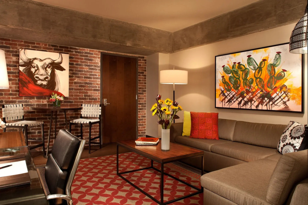 Hotel Contessa - Suites on the Riverwalk