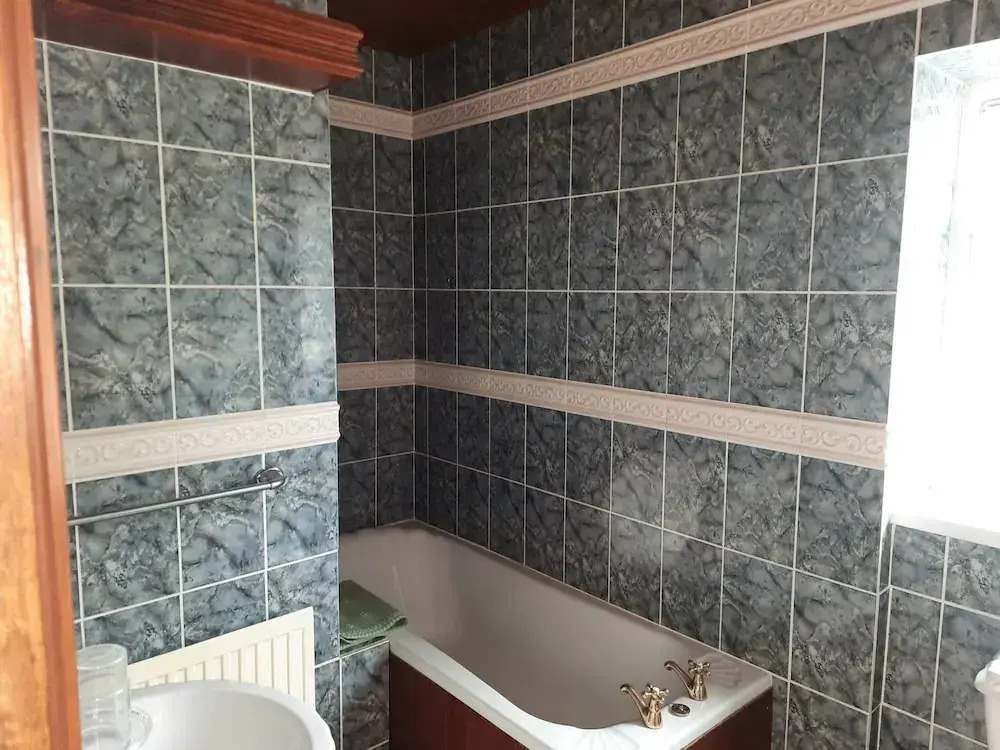 Self Contained Apartment in Winterton Hall